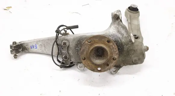 BMW 5 F10 F11 Rear wheel hub 0040656