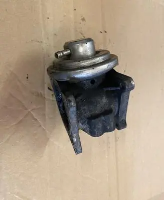 Audi A4 S4 B6 8E 8H EGR valve 038131501AF 009622033