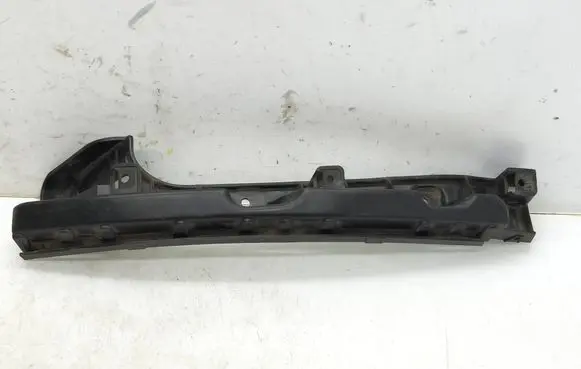 Audi TT TTS Mk2 Rear bumper mounting bracket 8J0807484A