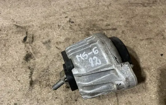 BMW Z4 E89 Engine mount bracket