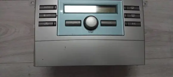 Toyota Corolla Verso E121 Climate control unit 559000F020 MB1465702264