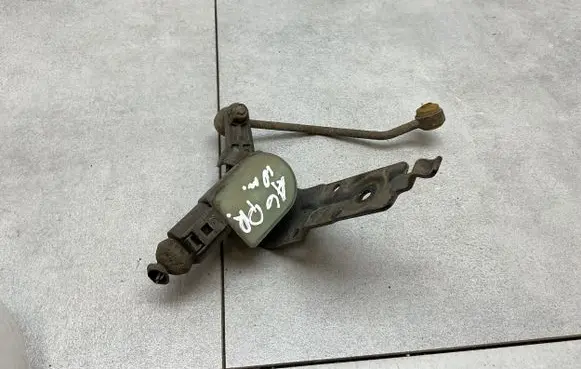 Audi A6 S6 C6 4F Headlight/headlamp level sensor 1T0907503