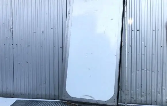 Renault Master III Rear door 