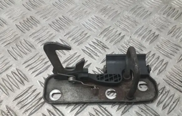 Volkswagen Golf V Engine bonnet/hood lock/latch loop/hook 1K0823480