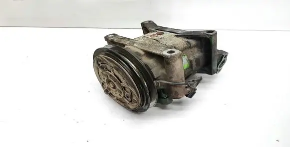 Nissan X-Trail T30 Air conditioning (A/C) compressor (pump) 292037867 826005M701
