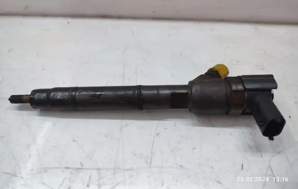 KIA Ceed Fuel injector 0445110256