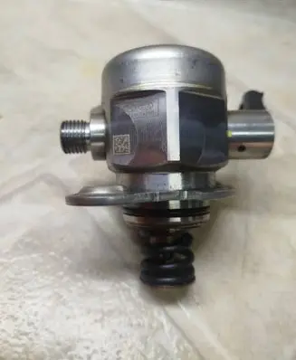 KIA Ceed Fuel injection high pressure pump 3532004200 9046020003 P11713701797