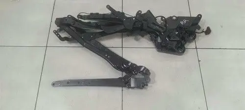 Mercedes-Benz C W205 Tailgate/trunk/boot hinge