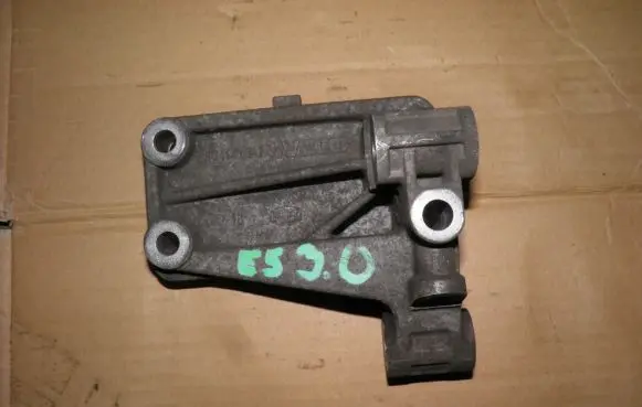 Citroen Jumper Engine mounting bracket