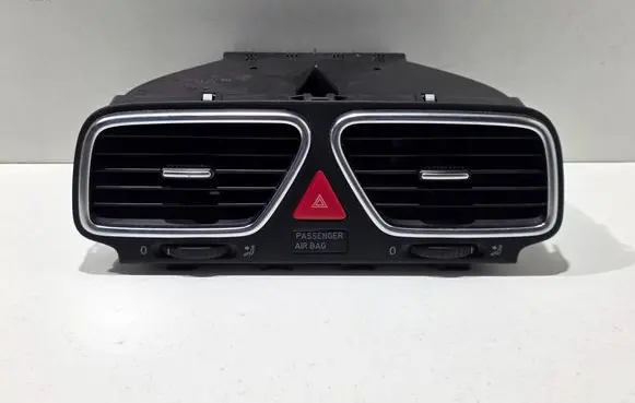 Volkswagen Eos Dash center air vent grill 1q0819728h