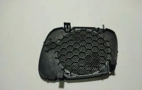 Volvo S70 V70 V70 XC Side speaker trim/cover 6366