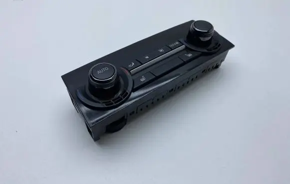 BMW 7 F01 F02 F03 F04 Climate control unit 9224785 9224785-01 04082009
