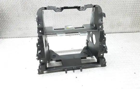 Volkswagen Golf V Radio/GPS head unit trim 1K0858005B