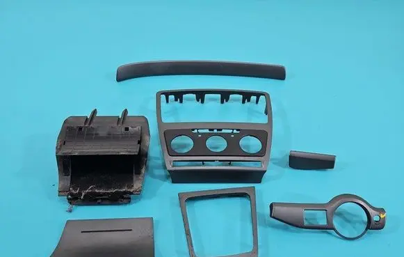 Skoda Octavia Mk2 (1Z) Center console decorative trim 1Z1857862B IMPRK1439545