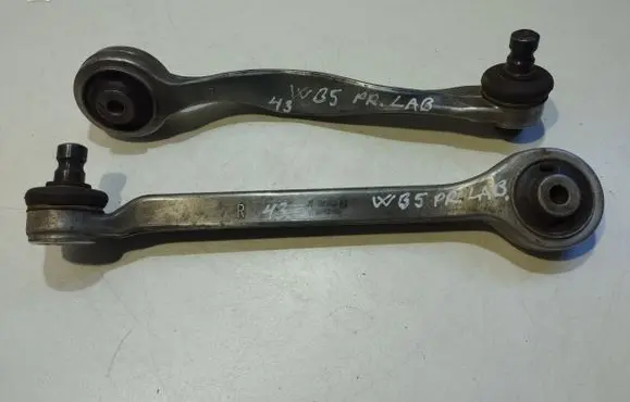 Volkswagen PASSAT B5 Front control arm 1140101080 1140100880