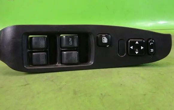 Subaru Legacy Quarter vent window switch 83071AE020