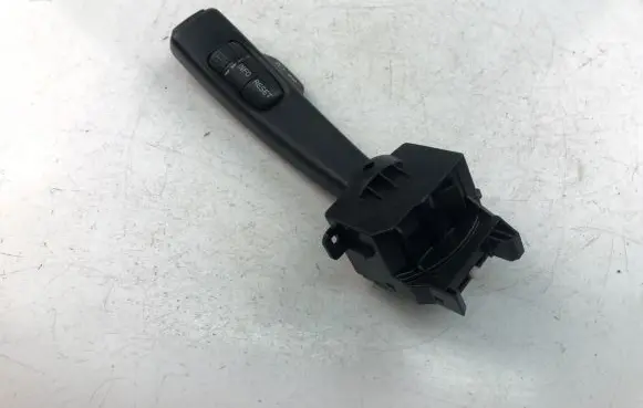 Volvo V50 Indicator stalk 17D770