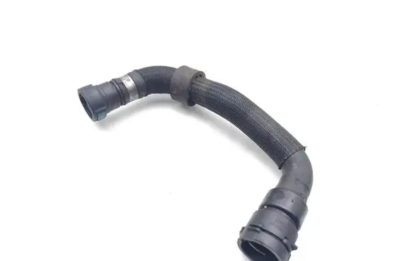 Land Rover Discovery Sport Engine coolant pipe/hose S0000379