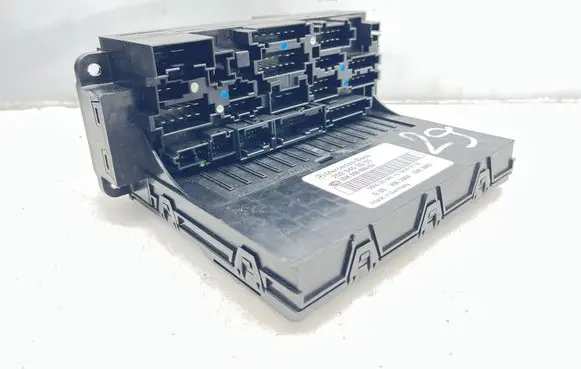 Mercedes-Benz C W203 Fuse box set 2035453001 5DK00848552
