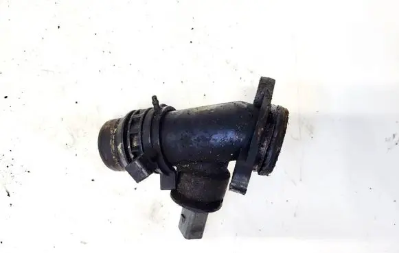Audi A3 S3 8P Engine coolant pipe/hose 06f121131c
