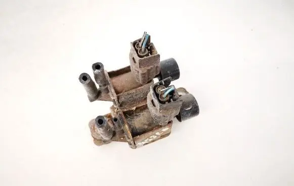 Nissan Navara D22 Turbo solenoid valve