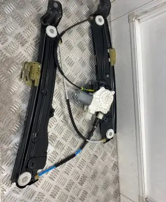 BMW 5 F10 F11 Front window lifting mechanism without motor 7231887 7182111 7227129