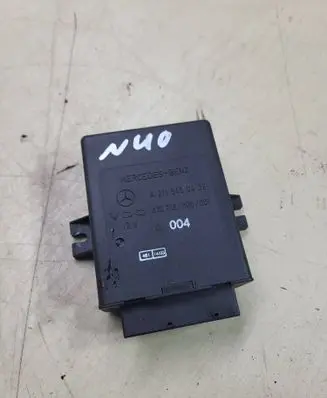 Mercedes-Benz E W211 Air suspension control unit module (rear) A2115450432 410213006001