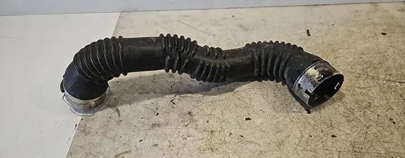 Mercedes-Benz B W246 W242 Intercooler hose/pipe A2465200101