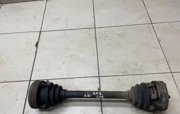 BMW 5 E28 Rear driveshaft