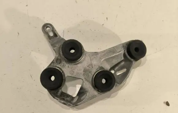 Mercedes-Benz GLC X253 C253 ABS pump bracket A2034310340 6D01877 GA29