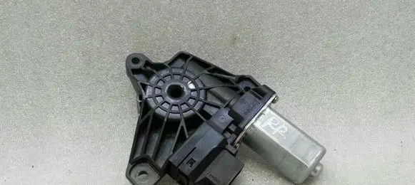 Mercedes-Benz GLC X253 C253 Rear door window regulator motor A2059060401