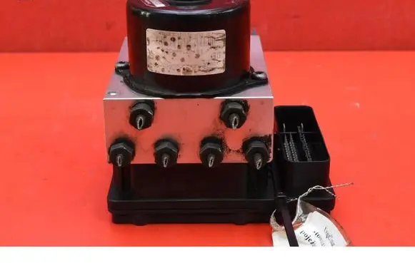 Jaguar S-Type ABS Pump 2W932C405AA