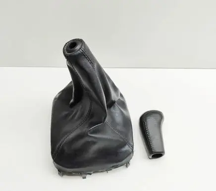 Mitsubishi L200 Gear lever shifter trim leather/knob 2470A042XB