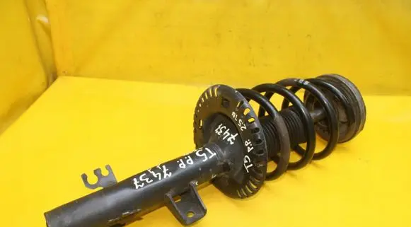 Volkswagen Multivan T5 Front shock absorber/damper