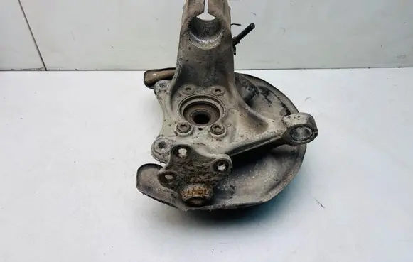 Audi TT TTS Mk2 Front wheel hub spindle knuckle 8J0407254D