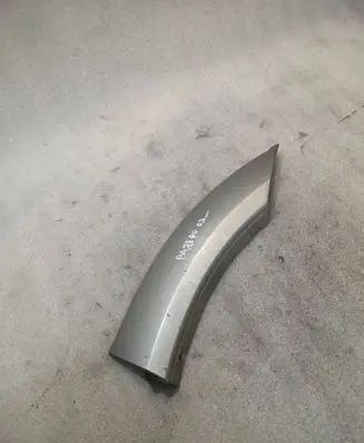 Mitsubishi Pajero Rear arch trim MR478749