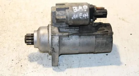 Volkswagen PASSAT B6 Starter motor 02M911023N