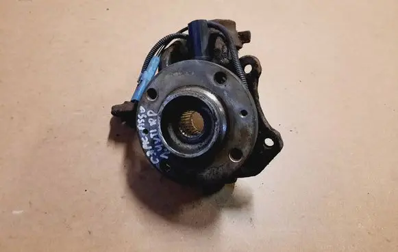 Citroen C3 Picasso Front wheel hub spindle knuckle