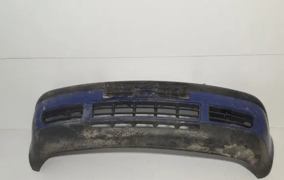 Volkswagen Golf IV Front bumper
