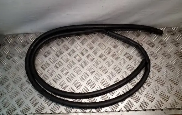 Audi A6 S6 C4 4A Rubber seal front door (on door)