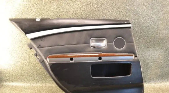 BMW 7 E65 E66 Rear door card panel trim 644070 BSA1B22529