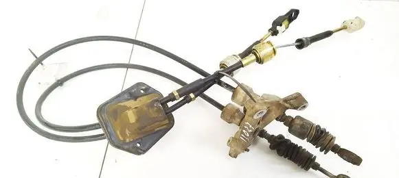 Nissan X-Trail T30 Gear shift cable linkage 