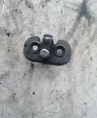 Audi A3 S3 A3 Sportback 8P Tailgate lock loop/hook striker 606827517B