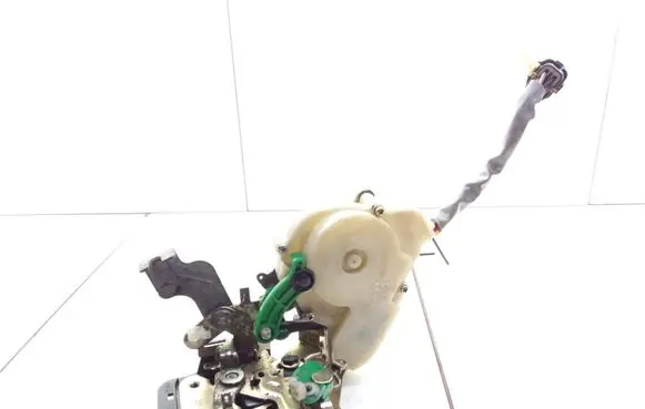 KIA Sorento Front door lock 050531