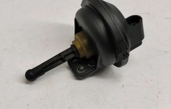 BMW 7 E65 E66 Vacuum valve 71424207 05T269