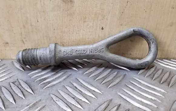 Audi A6 Allroad C5 Towing hook eye 4B0805616A