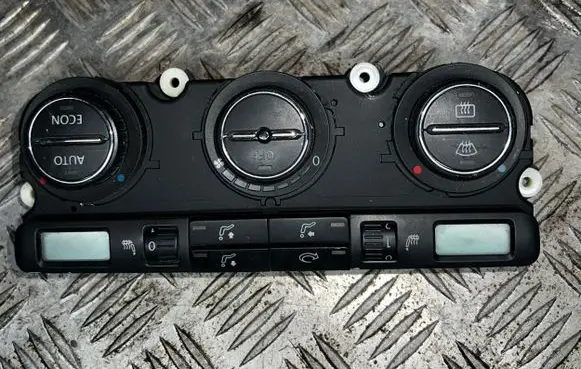 Volkswagen Touran I Climate control unit