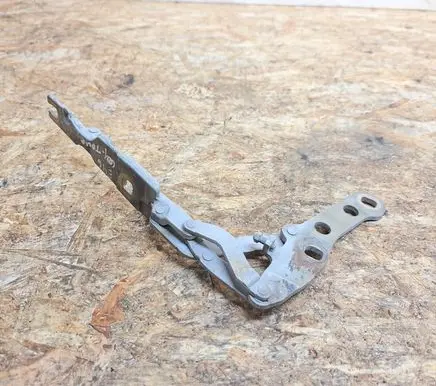 BMW 3 E46 Engine bonnet/hood hinges 8200124 41618200124