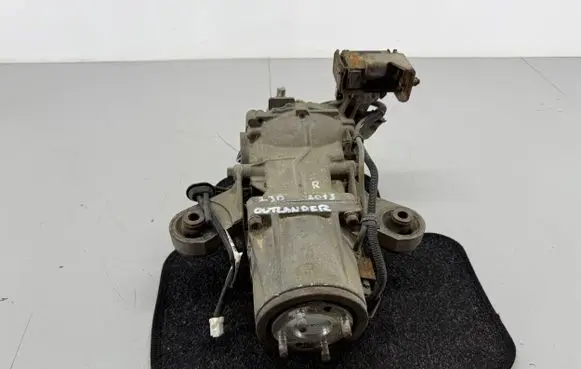 Mitsubishi Outlander Rear differential T02RE2352 T02RE23520501