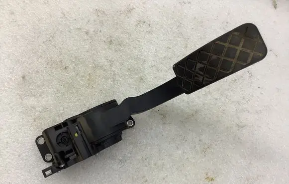 Skoda Fabia Mk2 (5J) Accelerator throttle pedal 0280755055 6Q1721503H 792213634